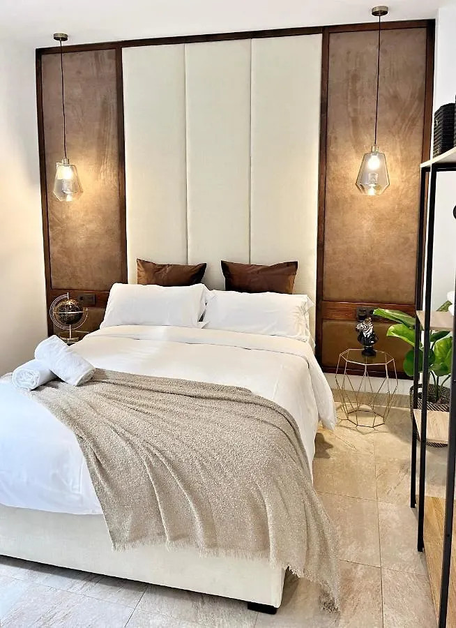 Tennessee Urban Suites Málaga 0*,  Espanha