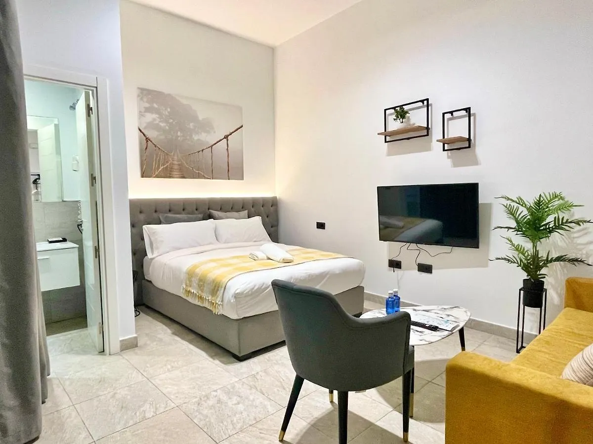 Tennessee Urban Suites Málaga 0*,  Espanha