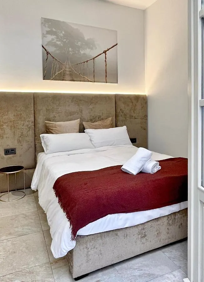 Aparthotel Tennessee Urban Suites Málaga